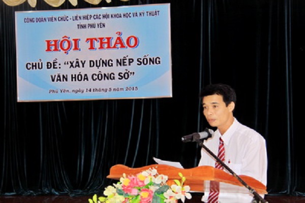 Th.S Nguyễn Văn Cường, báo cáo tham luận tại Hội thảo.