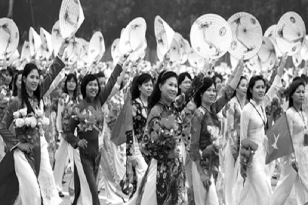  Phụ nữ Việt Nam trong thời kỳ đổi mới và hội nhập. Ảnh: Tư liệu