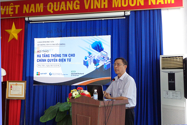 Ông Lê Tỷ Khánh, Phó Giám đốc phụ trách Sở Thông tin và Truyền thông phát biểu khai mạc Hội thảo
