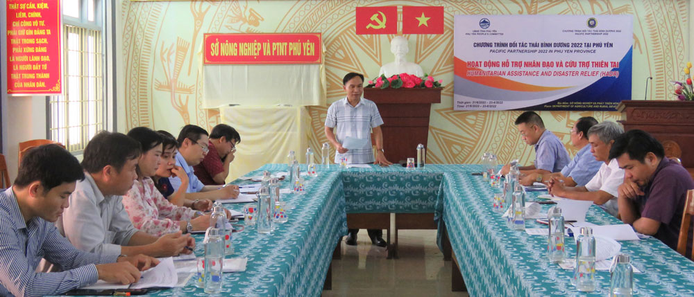 Đồng chí Nguyễn Quốc Hoàn phát biểu tại buổi làm việc với Sở NN-PTNT về việc đầu tư xây dựng, quản lý sử dụng và khai thác các công trình cấp nước sạch trên địa bàn tỉnh từ năm 2015 đến nay