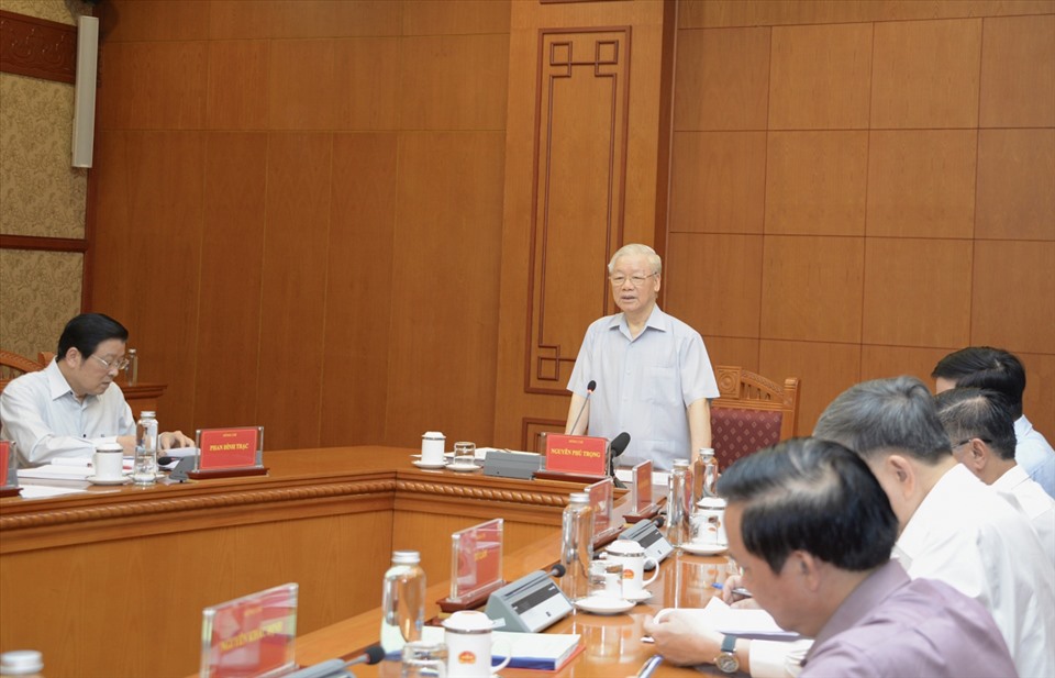 Tổng Bí thư Nguyễn Phú Trọng chủ trì họp Thường trực Ban Chỉ đạo Trung ương về phòng, chống tham nhũng, tiêu cực ngày 27.4. Ảnh: VGP