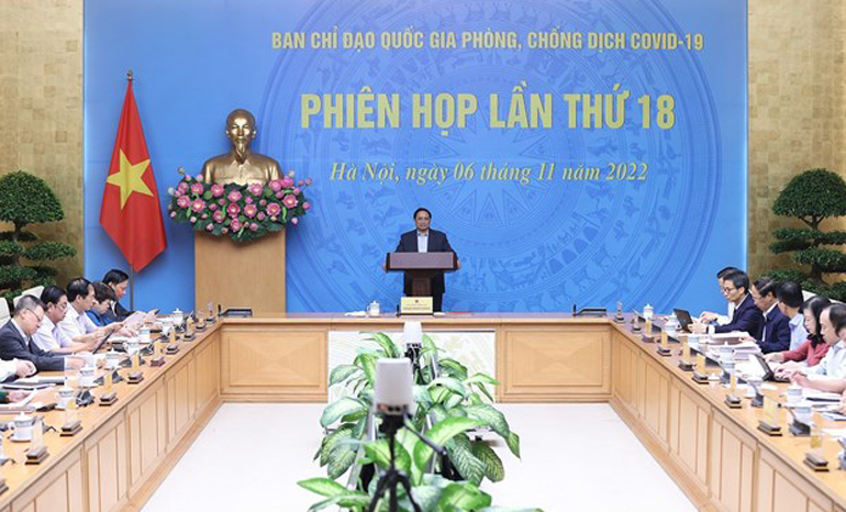 Thủ tướng Phạm Minh Chính, Trưởng Ban Chỉ đạo chủ trì Phiên họp lần thứ 18 Ban Chỉ đạo phòng, chống dịch COVID-19. Ảnh: TTXVN