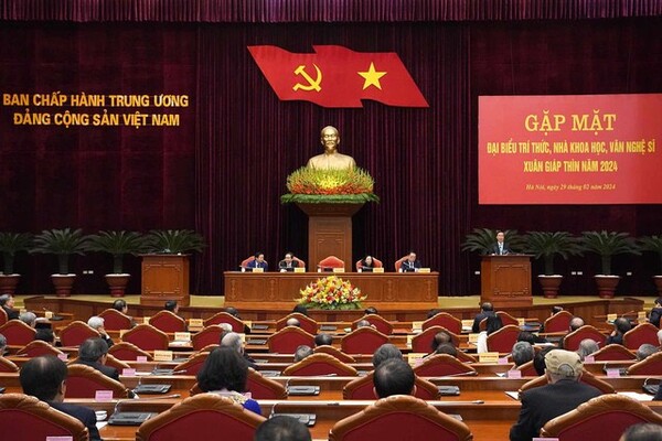 Phát biểu của Chủ tịch Liên hiệp các hội KH&KT Việt Nam tại cuộc GẶP MẶT ĐẦU XUÂN 2024 của lãnh đạo Đảng và Nhà nước