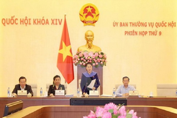 Chủ tịch Quốc hội Nguyễn Thị Kim Ngân chủ trì và phát biểu bế mạc Phiên họp thứ 9 của Ủy ban Thường vụ Quốc hội khóa XIV - Ảnh: TTXVN
