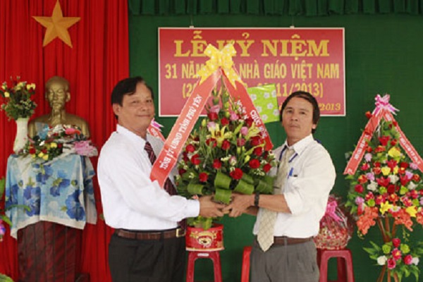 Thư của Chủ tịch UBND tỉnh Phú Yên