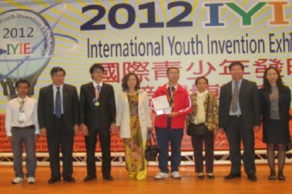 1 học sinh Việt Nam giành 2 HCV sáng chế quốc tế 