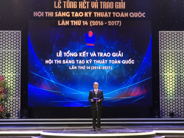 GS.TSKH Đặng Vũ Minh – Chủ tịch Liên hiệp các Hội Khoa học và Kỹ thuật Việt Nam phát biểu khai mạc