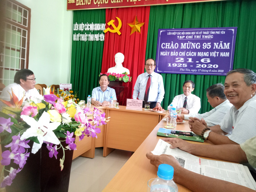 Ông Phan Đình Phùng – PCT UBND Tỉnh phát biểu nhân kỷ niệm 95 năm Ngày báo chí cách mạng Việt Năm 21/6/2020