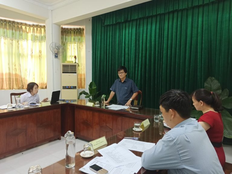 ThS Dương Bình Phú – GĐ Sở Khoa học và Công nghệ, Chủ tịch Hội đồng phát biểu tại cuộc họp