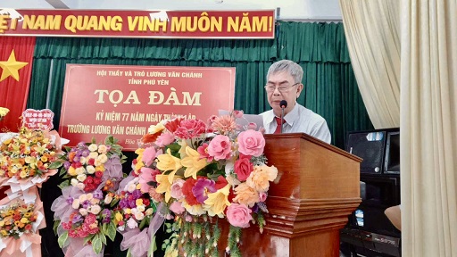 Ông Nguyễn Văn Tăng – Chủ tịch Hội Thầy và trò Lương Văn Chánh phát biểu