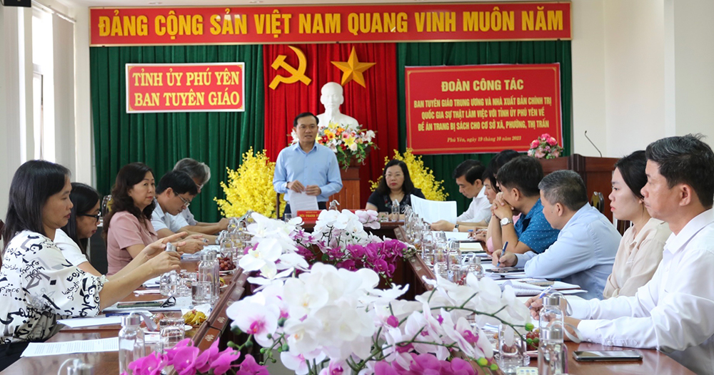 Đồng chí Bùi Thanh Toàn phát biểu tại buổi làm việc. Ảnh: HÀ MY