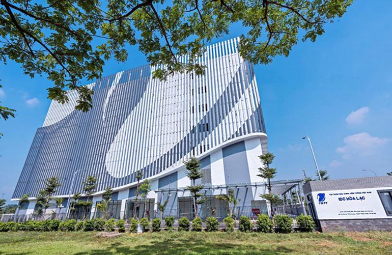 VNPT IDC Hòa Lạc có tổng diện tích sử dụng lên tới 23.000m2 sàn, có quy mô đến 2.000 tủ racks. Ảnh: Vietnam+