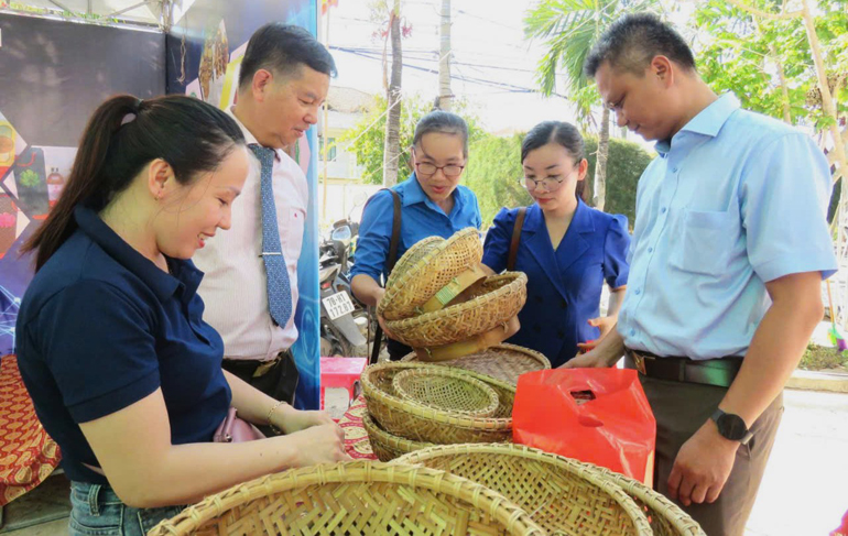 Chú trọng đầu tư, sản xuất sản phẩm thiên nhiên